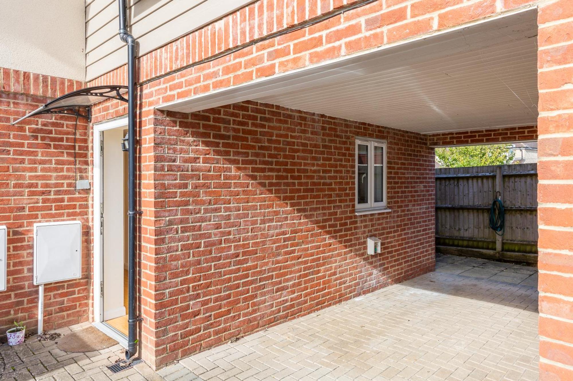 The Vogue Stay, 3 Bedrooms, 2 Bathrooms, Ideal For Jr & Oxford Hospitals, Free Carpark, Conveniently Located For Ring Road Access, 2 Miles From Oxford City Centre Easy Car & Bus Route Εξωτερικό φωτογραφία