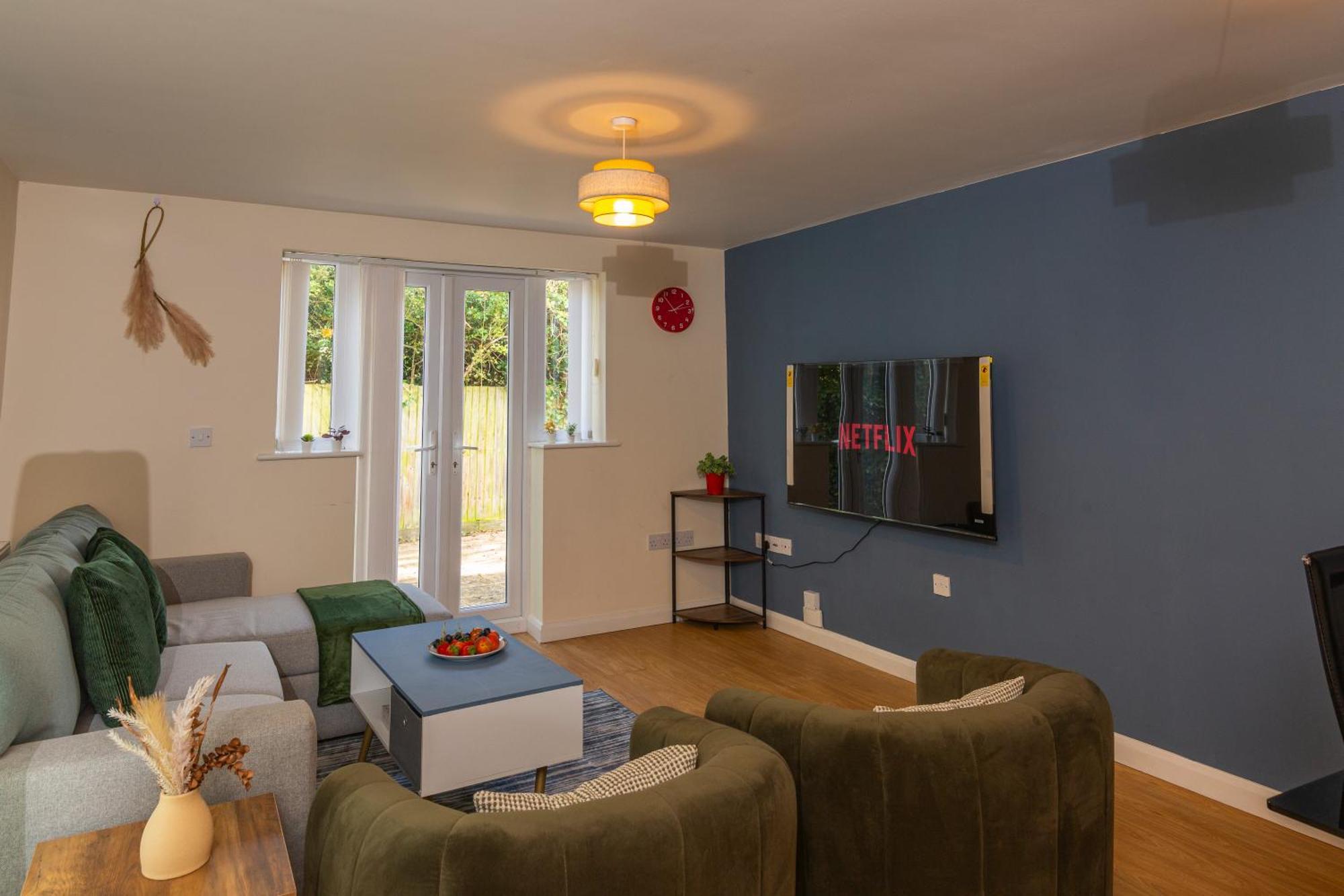 The Vogue Stay, 3 Bedrooms, 2 Bathrooms, Ideal For Jr & Oxford Hospitals, Free Carpark, Conveniently Located For Ring Road Access, 2 Miles From Oxford City Centre Easy Car & Bus Route Εξωτερικό φωτογραφία