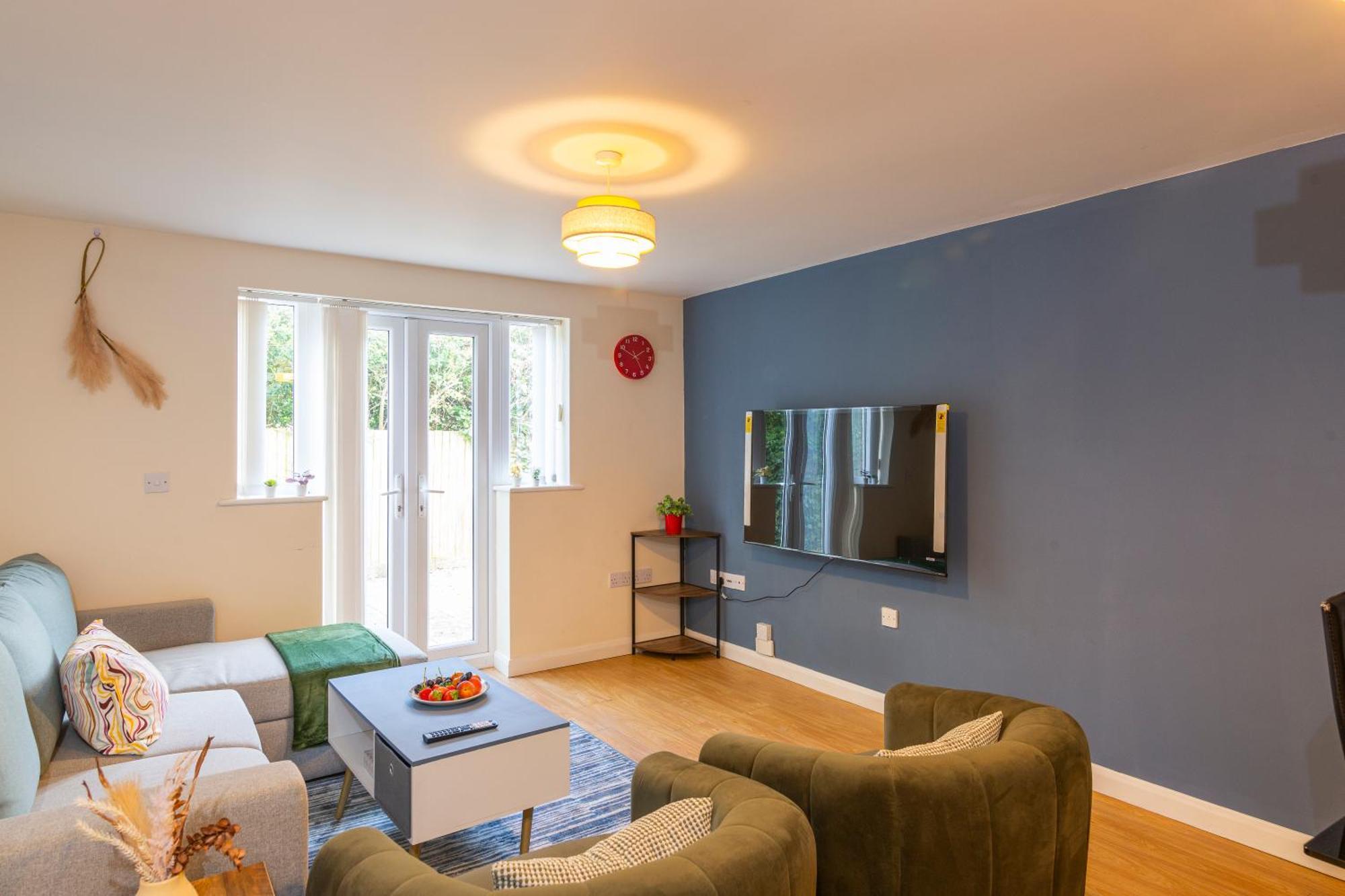 The Vogue Stay, 3 Bedrooms, 2 Bathrooms, Ideal For Jr & Oxford Hospitals, Free Carpark, Conveniently Located For Ring Road Access, 2 Miles From Oxford City Centre Easy Car & Bus Route Εξωτερικό φωτογραφία